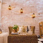 Beatiful Duplex In The Walled City