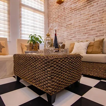 Beatiful Duplex In The Walled City Cartagena